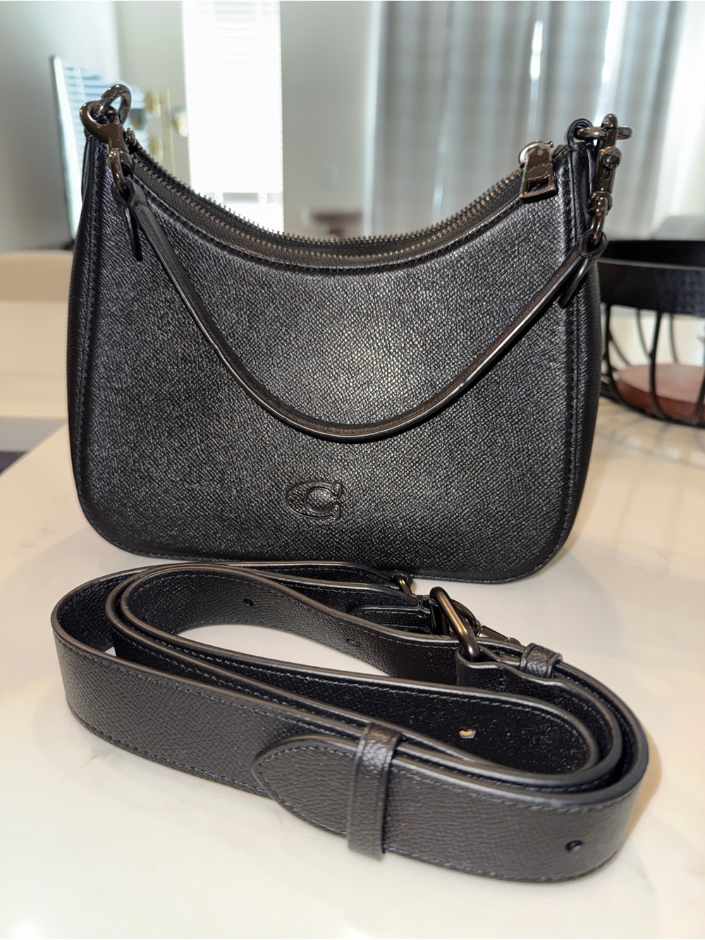 Black Women’s Coach Shoulder Bag in Crossgrain Leather